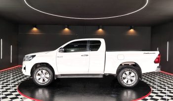 REVO PRE 2019 2.4E AT SMART CAB WHITE  4898 full