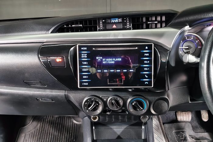 REVO PRE 2019 2.4E AT SMART CAB WHITE  4898 full