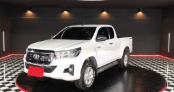 REVO PRE 2019 2.4E AT SMART CAB WHITE  4898