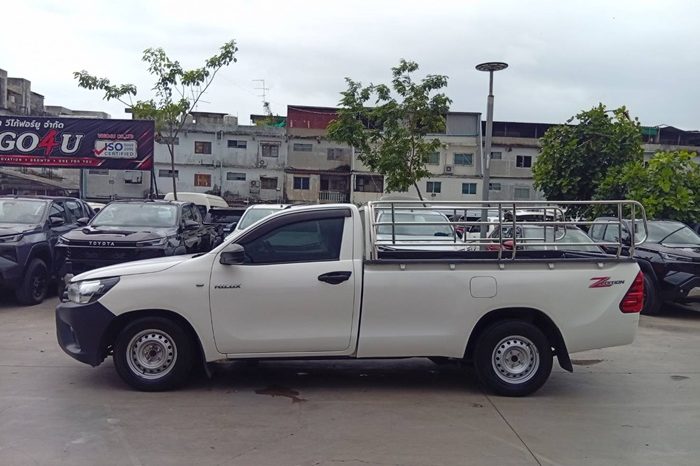 REVO 2WD 2019 2.4J MT STANDARD WHITE  1918 full