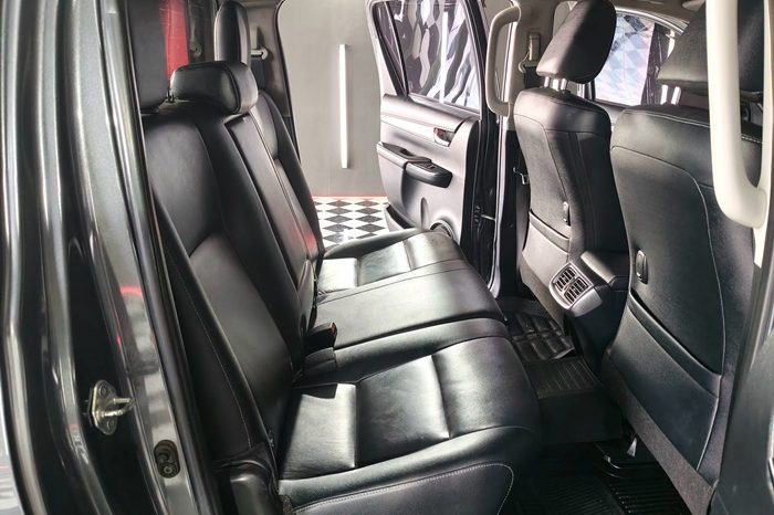 REVO PRE 2021 2.4 HIGHT AT DOUBLE CAB DARK GREY  9423 full