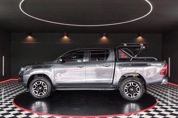 REVO PRE 2021 2.4 HIGHT AT DOUBLE CAB DARK GREY  9423 full