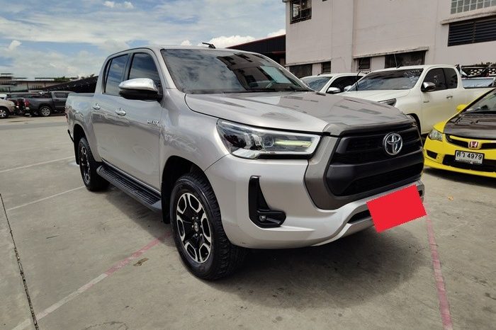 TOYOTA 2WD 2019 2.7 MT COMMUTER WHITE  1830 full