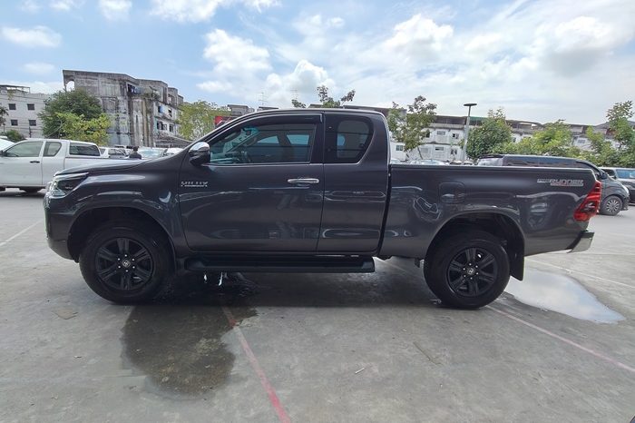 REVO PRE 2022 2.4 ENTRY AT SMART CAB DARK GREY  8693 full