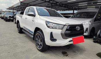 REVO PRE 2021 2.4 ENTRY AT SMART CAB WHITE  7288 full