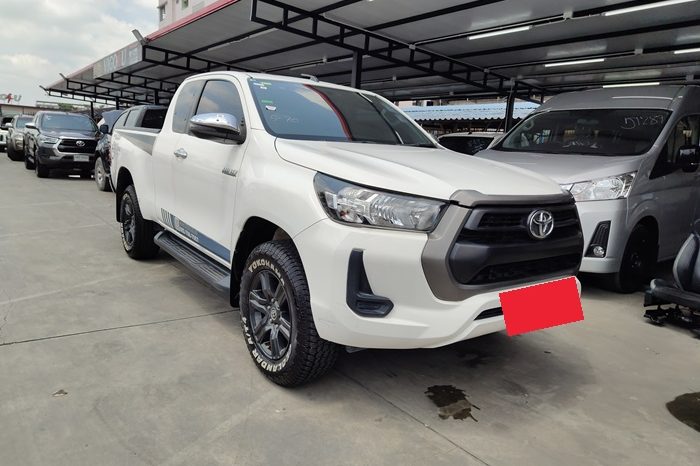 REVO PRE 2021 2.4 ENTRY AT SMART CAB WHITE  7288 full