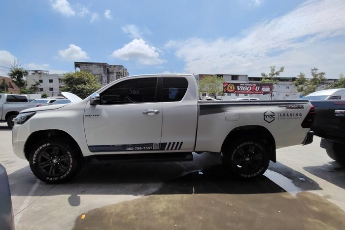 REVO PRE 2021 2.4 ENTRY AT SMART CAB WHITE  7288 full