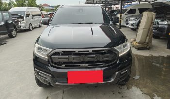 FORD 4WD 2018 3.2 AT EVEREST SUV BLACK  9189 full