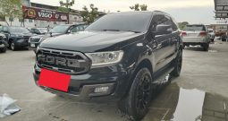 FORD 4WD 2018 3.2 AT EVEREST SUV BLACK  9189