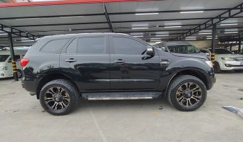 FORD 4WD 2018 3.2 AT EVEREST SUV BLACK  9189 full
