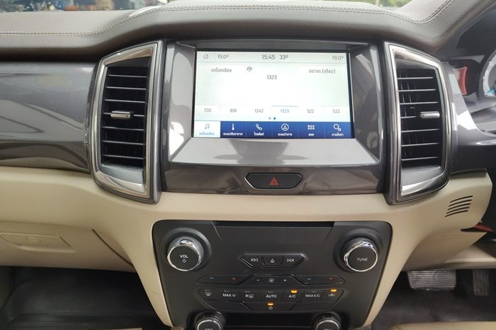FORD 4WD 2018 3.2 AT EVEREST SUV BLACK  9189 full