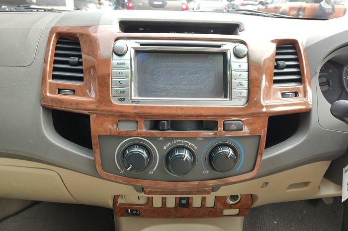 VIGO PRE 2012 3.0E AT DOUBLE CAB BROWN 1280 full