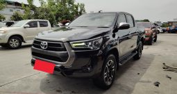 REVO 4WD 2021 2.4 MID MT DOUBLE CAB SILVER 8094