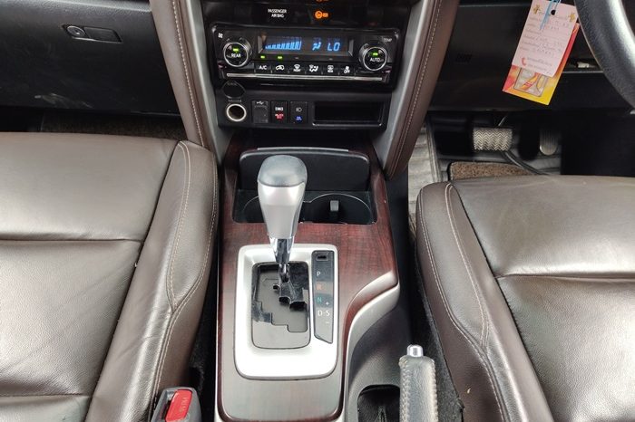 TOYOTA 2WD 2020 2.4V AT FORTUNER SILVER  2845 full