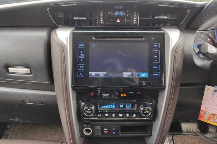 TOYOTA 2WD 2020 2.4V AT FORTUNER SILVER  2845 full