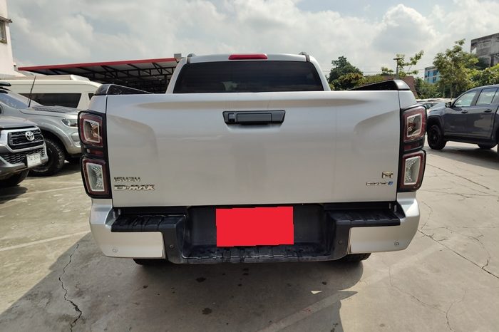 ISUZU 4WD 2020 3.0 AT DOUBLE CAB SILVER  2115 full