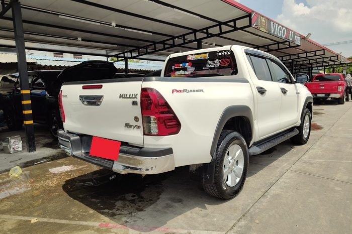 REVO PRE 2019 2.4E AT DOUBLE CAB WHITE  3961 full