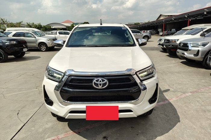 REVO 4WD 2021 2.8 HIGHT AT DOUBLE CAB WHITE  2108 full