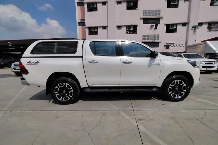 REVO 4WD 2021 2.8 HIGHT AT DOUBLE CAB WHITE  2108 full