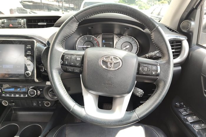 REVO 4WD 2021 2.8 HIGHT AT DOUBLE CAB WHITE  2108 full