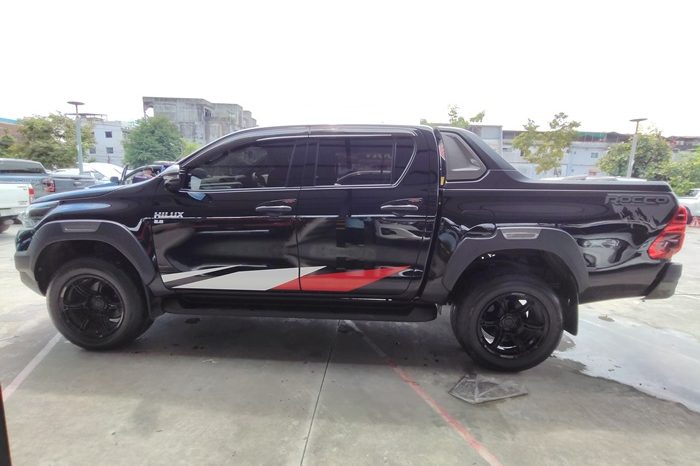 REVO 4WD 2023 2.8 HIGHT AT DOUBLE CAB BLACK  5524 full