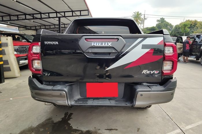 REVO 4WD 2023 2.8 HIGHT AT DOUBLE CAB BLACK  5524 full