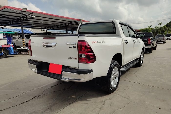 REVO PRE 2015 2.4E AT DOUBLE CAB WHITE  3107 full