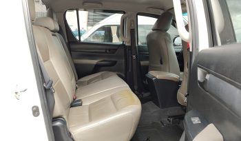 REVO PRE 2015 2.4E AT DOUBLE CAB WHITE  3107 full