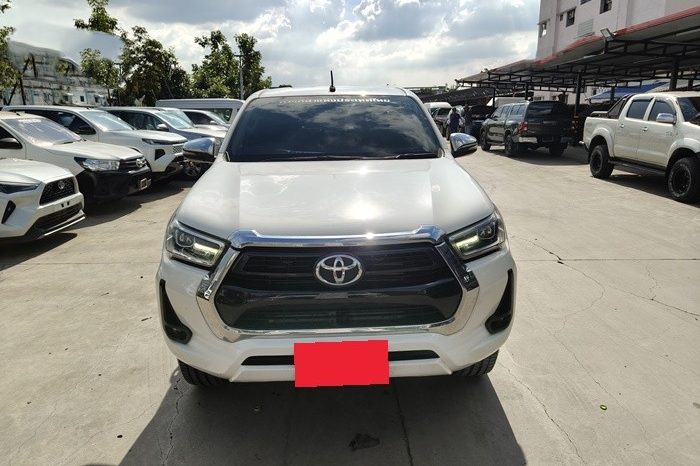 REVO PRE 2022 2.4 ENTRY AT DOUBLE CAB WHITE  6271 full