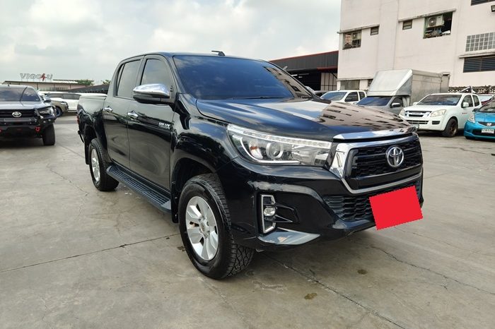 REVO PRE 2020 2.4E AT DOUBLE CAB BLACK  1421 full