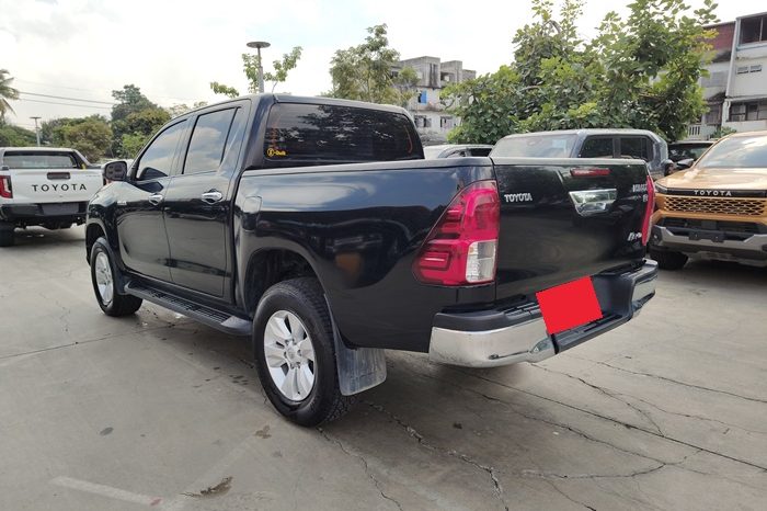 REVO PRE 2020 2.4E AT DOUBLE CAB BLACK  1421 full