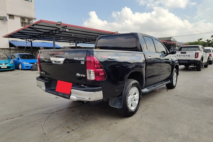REVO PRE 2020 2.4E AT DOUBLE CAB BLACK  1421 full