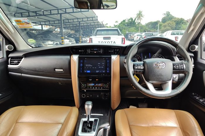 TOYOTA 4WD 2016 2.8V AT FORTUNER BROWN  6674 full