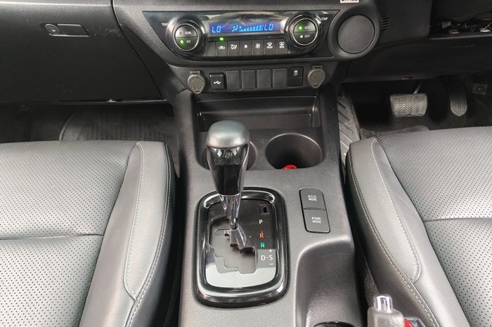 ROCCO PRE 2024 2.4 HIGHT AT DOUBLE CAB BLACK  5915 full