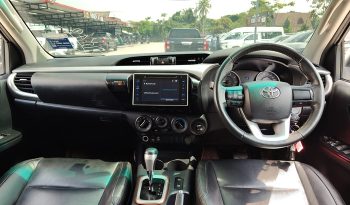 REVO PRE 2018 2.4E AT DOUBLE CAB WHITE  1242 full