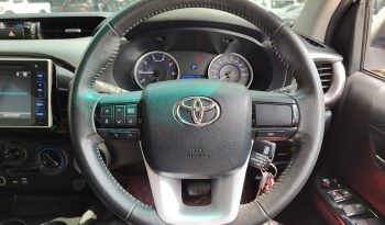 REVO PRE 2018 2.4E AT DOUBLE CAB WHITE  1242 full