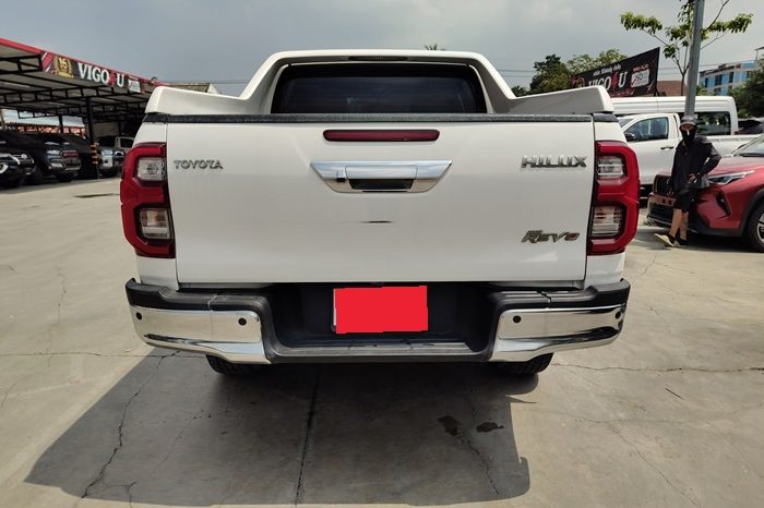 REVO PRE 2022 2.4 MID AT DOUBLE CAB WHITE  9092 full
