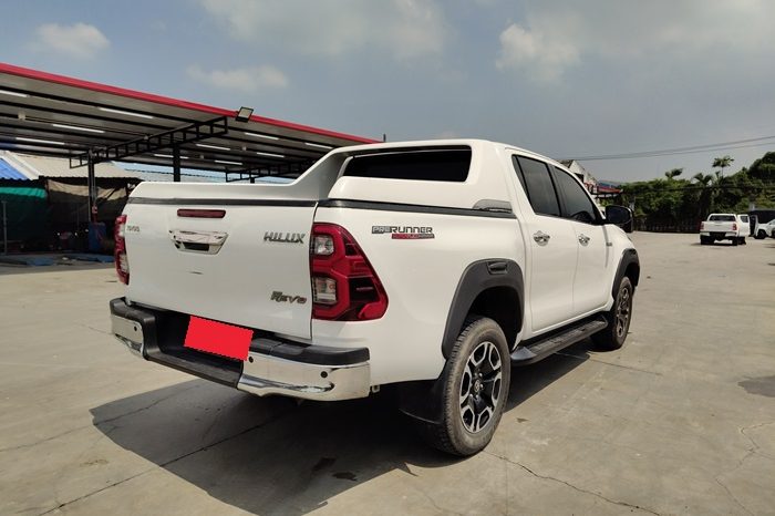 REVO PRE 2022 2.4 MID AT DOUBLE CAB WHITE  9092 full