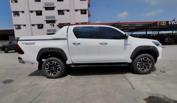 REVO PRE 2022 2.4 MID AT DOUBLE CAB WHITE  9092 full