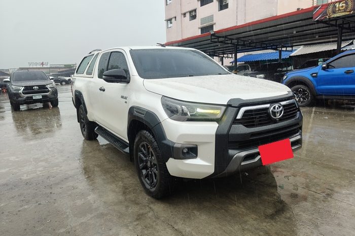 ROCCO 4WD 2022 2.8 HIGHT AT SMART CAB WHITE  2390 full