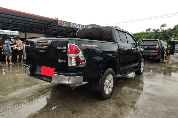 REVO PRE 2018 2.4G AT DOUBLE CAB BLACK  5505 full