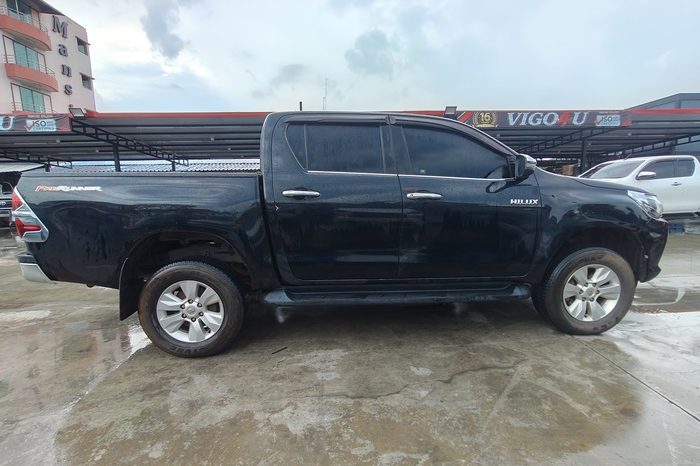 REVO PRE 2018 2.4G AT DOUBLE CAB BLACK  5505 full