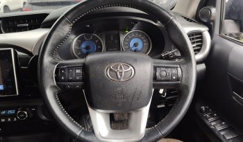REVO PRE 2018 2.4G AT DOUBLE CAB BLACK  5505 full