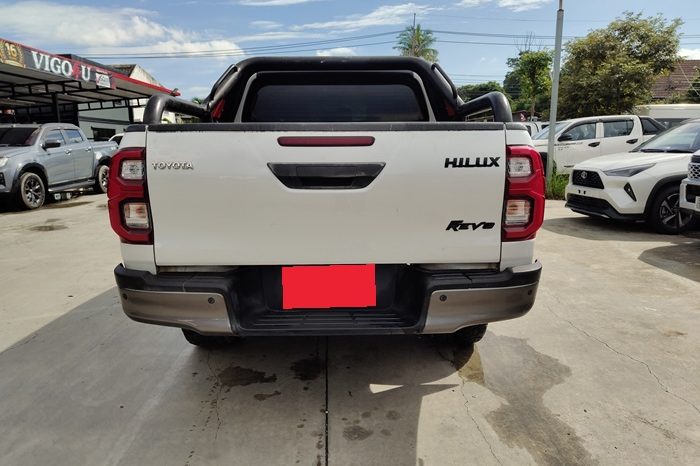 REVO PRE 2023 2.4 MID AT DOUBLE CAB WHITE 8248 full