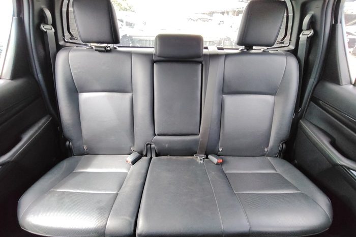 ROCCO 4WD 2020 2.8G AT DOUBLE CAB WHITE 8883 full