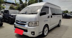 TOYOTA 2WD 2018 3.0 AT COMMUTER SILVER  4907