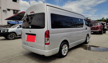 TOYOTA 2WD 2018 3.0 AT COMMUTER SILVER  4907 full