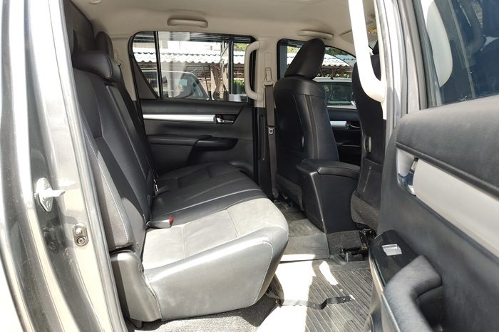 REVO PRE 2022 2.4 MID AT DOUBLE CAB DARK GREY 6717 full