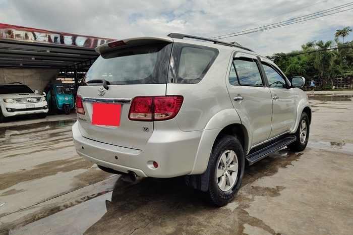 TOYOTA 4WD 2006 3.0V AT FORTUNER SILVER  2546 full