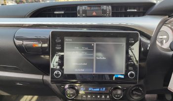 REVO 4WD 2022 2.8 HIGHT AT DOUBLE CAB SILVER  7892 full